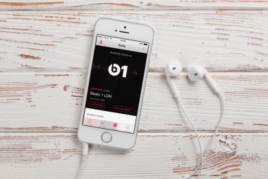 Apple iPhone SE