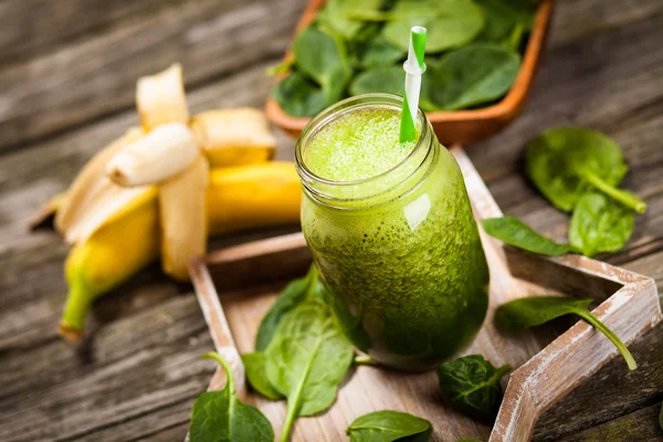 Verse groene smoothie — Stockfoto