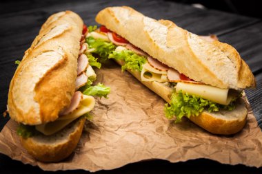 Panini ızgara sandviç