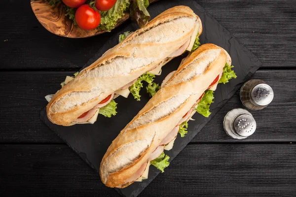 Grillowane kanapki panini — Zdjęcie stockowe