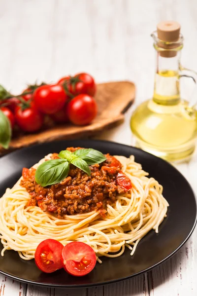 Традиционные спагетти болоньезе — стоковое фото