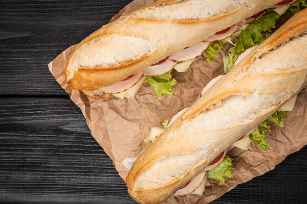 Panini sándwich a la parrilla —  Fotos de Stock