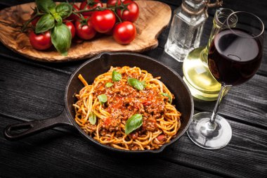 geleneksel spagetti Bolonez