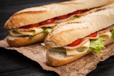 Panini ızgara sandviç