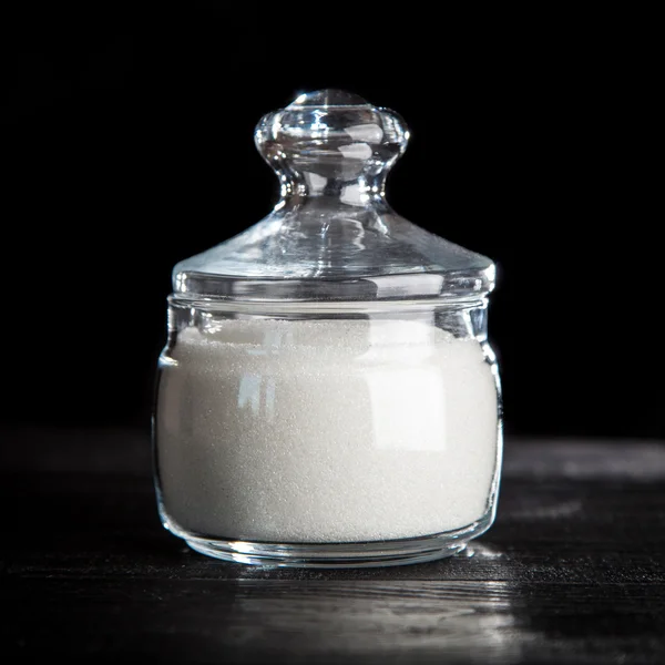 Azúcar blanco refinado en un bol — Foto de Stock