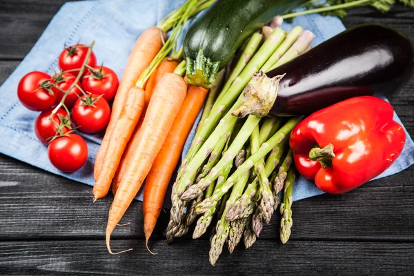 Surtido de verduras a la parrilla —  Fotos de Stock