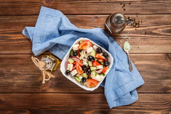 Delicious greek salad — Stock Photo, Image