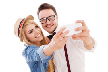 Genç hippi çift bir selfie yapma