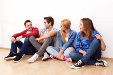 bir grup genç insan