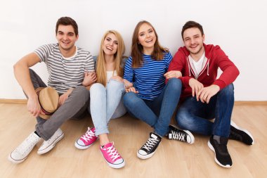 bir grup genç insan
