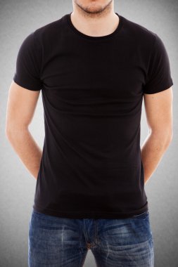 genç ve yakışıklı bir adam portresi Studio