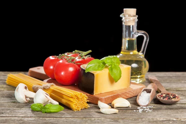 Spaghetti ingredients — Stock Photo, Image