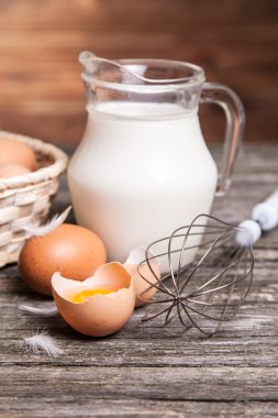 taze organik yumurta