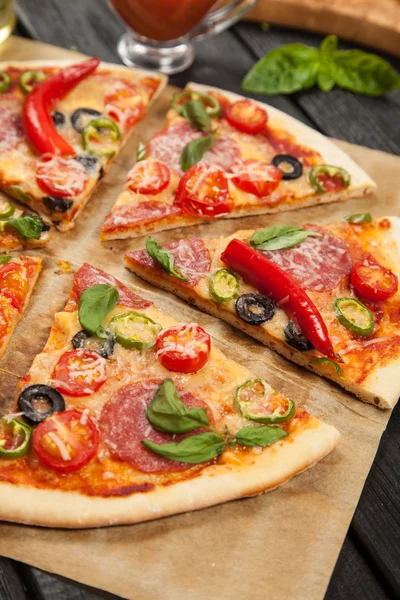 Delicious home made pizza — Stock Photo, Image