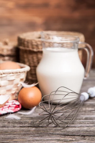 Świeże jaja organiczne — Zdjęcie stockowe