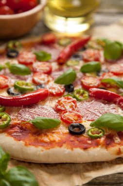 Lezzetli ev yapımı pizza