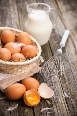 taze organik yumurta