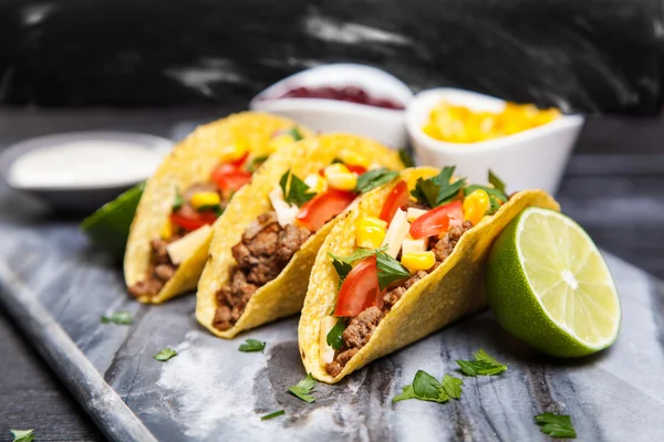 Deliziosi tacos — Foto Stock