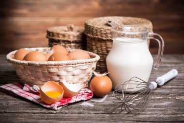 taze organik yumurta