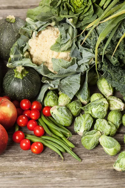 Sortimento de vegetais verdes — Fotografia de Stock