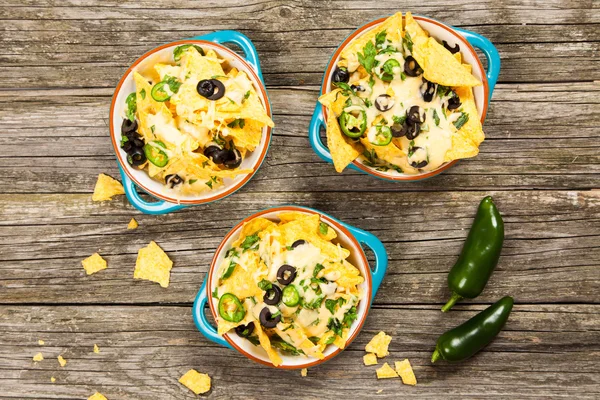 Nachos with melted cheese — Stock Photo, Image
