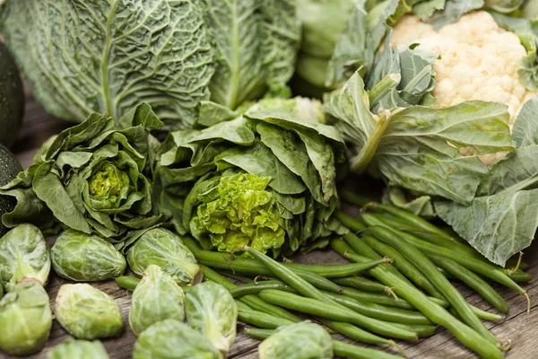 Sortimento de vegetais verdes — Fotografia de Stock