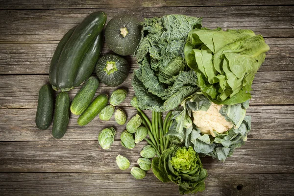 Sortimento de vegetais verdes — Fotografia de Stock