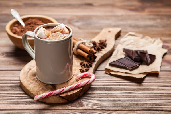 Chocoladedrinks met marshmallows — Stockfoto