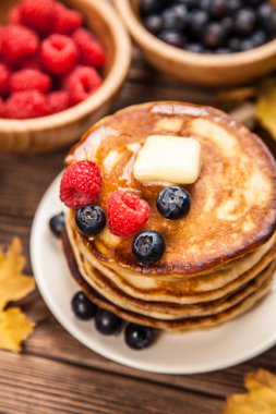 Lezzetli gözleme yüksek yığını