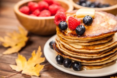 Lezzetli gözleme yüksek yığını