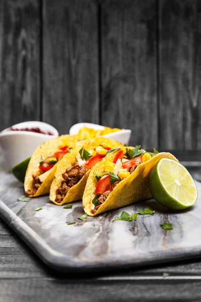 Νοστιμότατο βοείου κρέατος tacos — Φωτογραφία Αρχείου