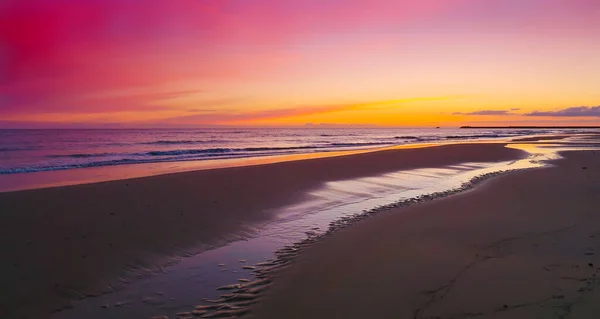 海の上の美しい夕日 — ストック写真