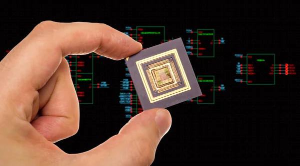 Microprocessor in hand en circuit schematische — Stockfoto