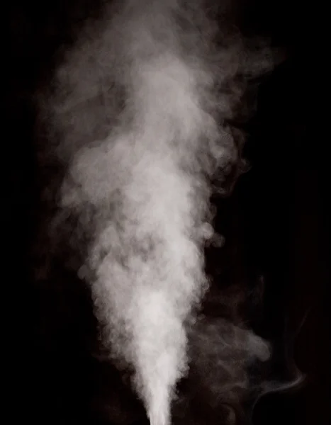 黑色背景上的白色蒸气 — 图库照片