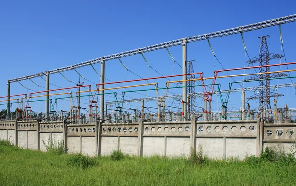 Umspannwerk für elektrische Leistung — Stockfoto