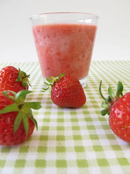 Strawberry milkshake — Stockfoto