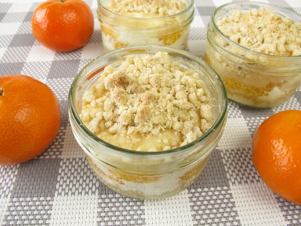 Pastel de mandarín en un frasco —  Fotos de Stock