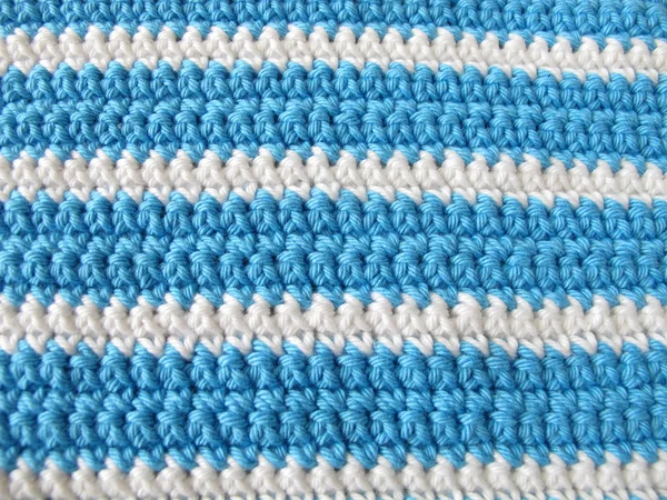 Pattern background from single crochet stitch in white and blue — Stock Photo, Image