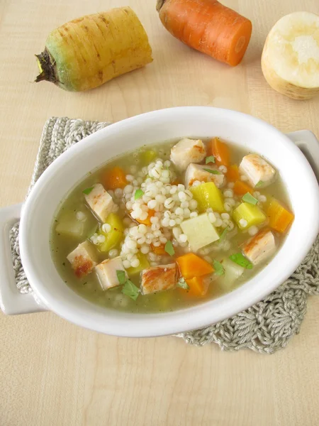 Vegetable soup with pearl barley and chicken — Stock Photo, Image