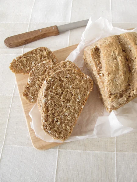 Scheiben Vollkornbrot — Stockfoto