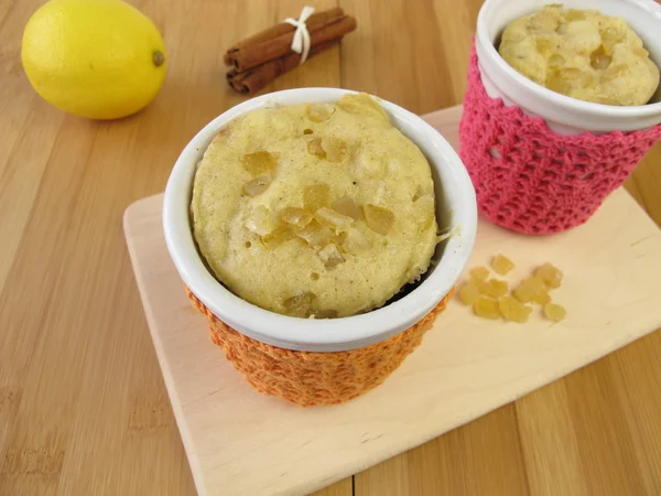 Mug cake from microwave with succade an cinnamon — Stock Photo, Image