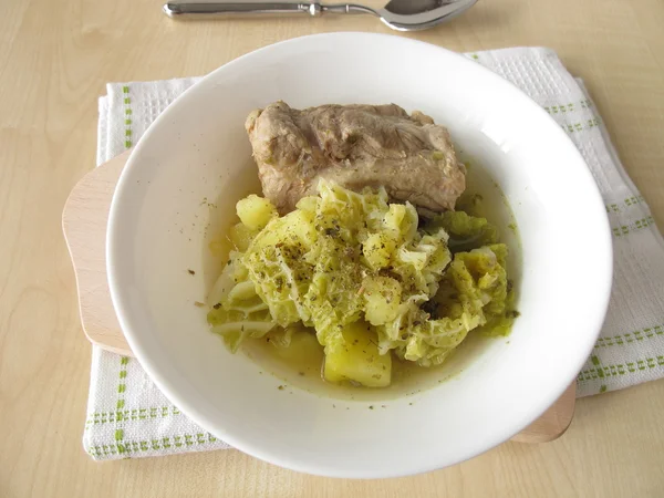 Savoy cabbage stew with pork ribs — Stock Photo, Image