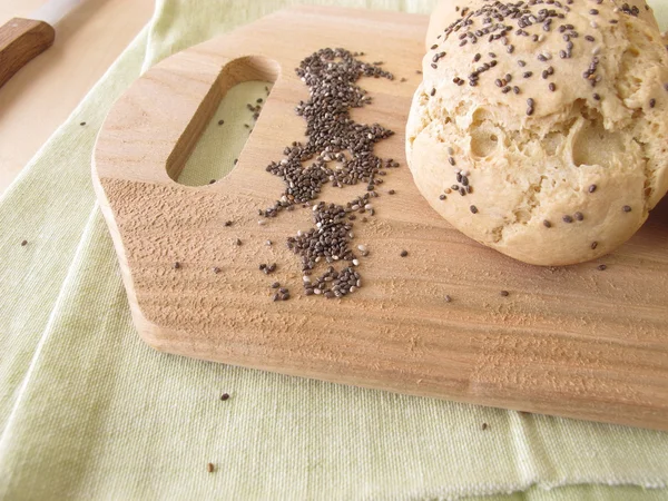 Rolos com sementes de chia — Fotografia de Stock