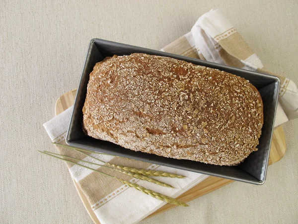 Homemade spelt bread — Stock Photo, Image