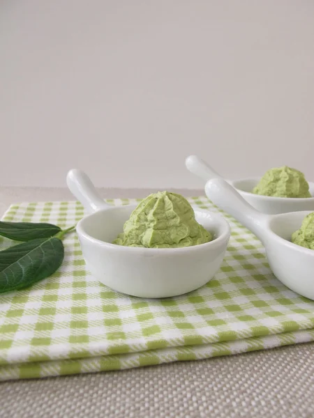 抹茶と自家製アイスクリーム — ストック写真