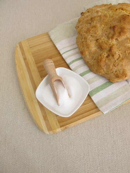 Homemade soda bread and baking soda — Φωτογραφία Αρχείου