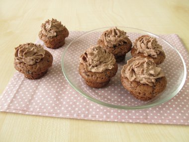 Çikolata mini-cupcakes