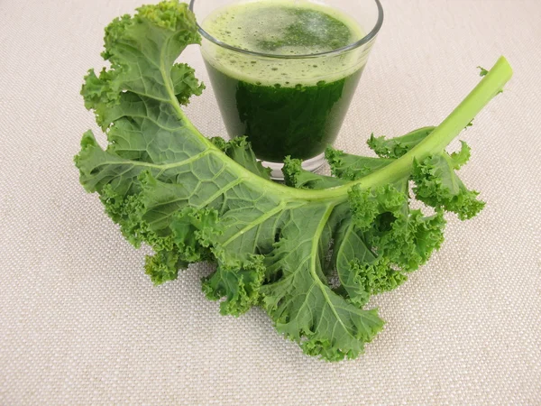 Πράσινο smoothie με λάχανο — Φωτογραφία Αρχείου