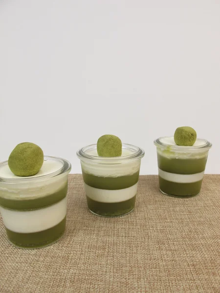 Jelled green smoothie with matcha and yogurt — Stock Photo, Image