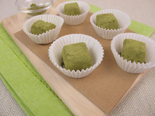 Groene matcha pralines — Stockfoto